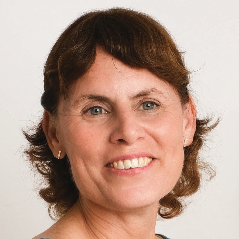 Portrait of Cath Stonehouse